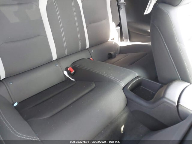 Chevrolet Camaro 1lt 2018 1G1FB1RS9J0143988 Image 8