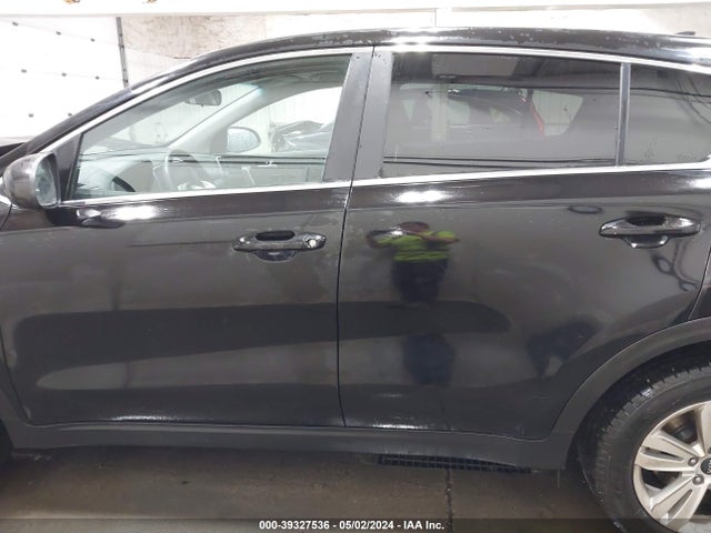KIA Sportage Lx 2018 KNDPMCAC7J7490507 Image 13