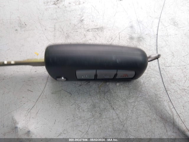 Nissan ROGUE S 2015 KNMAT2MT2FP591654 Image 11