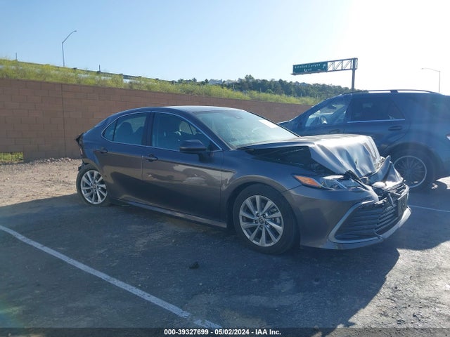 Toyota CAMRY LE 2023 4T1C11AKXPU162135 Image 13