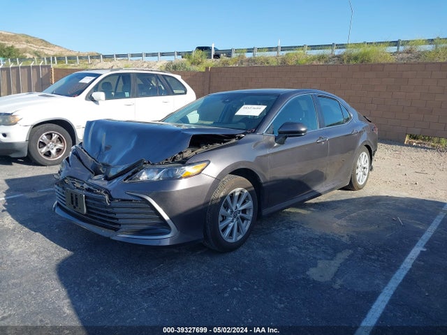 Toyota CAMRY LE 2023 4T1C11AKXPU162135 Image 2