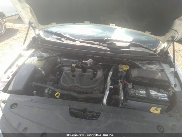 1C3CCCBG7FN518462 Chrysler 200 S