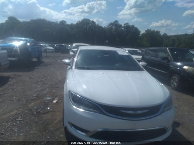 1C3CCCBG7FN518462 Chrysler 200 S
