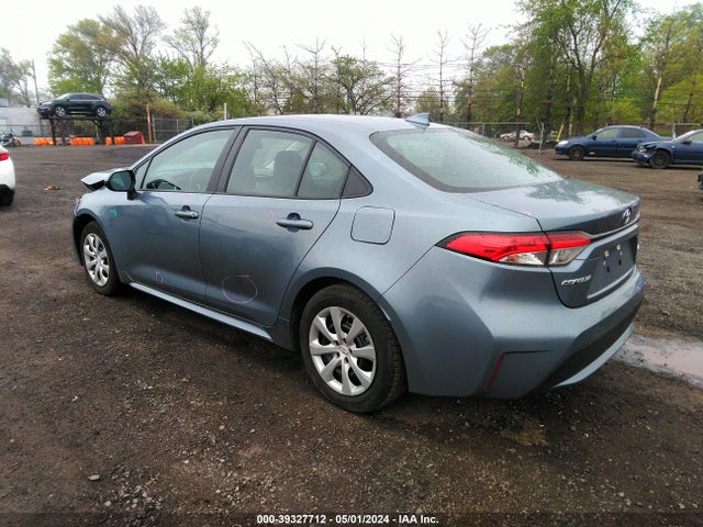 Toyota COROLLA LE 2022 5YFEPMAE4NP363014 Image 3