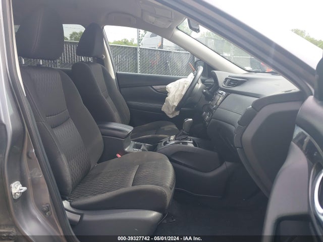 Nissan ROGUE SV 2017 KNMAT2MT6HP500016 Image 5