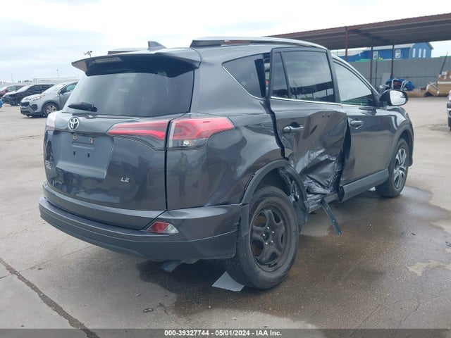 Toyota RAV4 LE 2018 JTMZFREV8JJ182508 Image 4