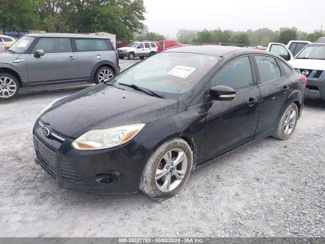 Ford FOCUS SE 2014 1FADP3F22EL227791 Image 2