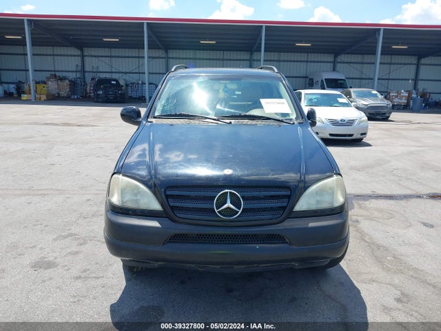 2000 Mercedes-benz Ml 320 მანქანა იყიდება აუქციონზე, vin: 4JGAB54E3YA160182, აუქციონის ნომერი: 39327800