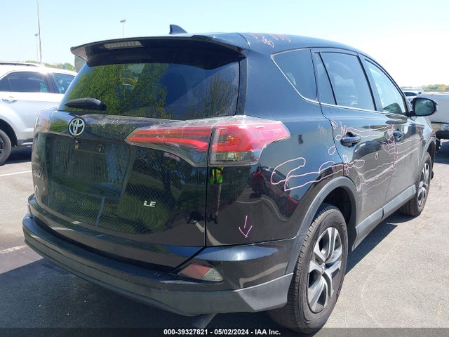 Toyota RAV4 LE 2018 2T3ZFREV6JW437237 Image 4