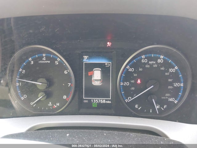 Toyota RAV4 LE 2018 2T3ZFREV6JW437237 Image 7