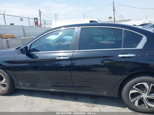 Honda ACCORD LX 2017 1HGCR2F38HA224172 Image 15