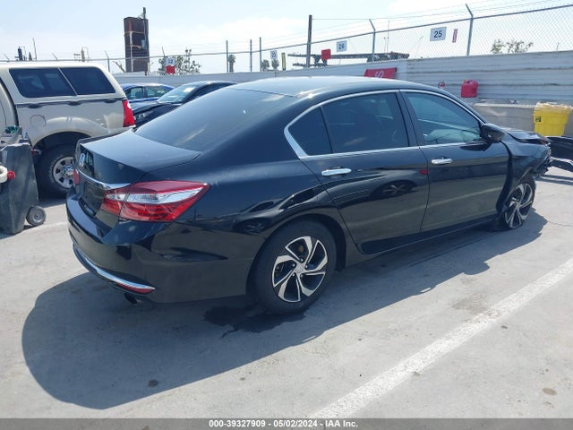 Honda ACCORD LX 2017 1HGCR2F38HA224172 Image 4