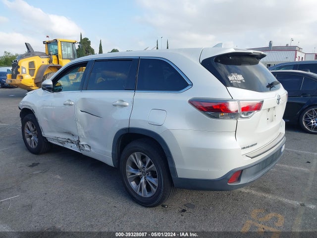 Toyota Highlander Le Plus V6 2016 5TDZKRFH7GS180653 Image 15