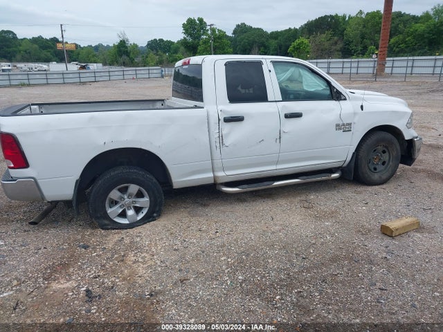 1C6RR6FG5KS630146 RAM 1500 Classic Tradesman Quad Cab 4x2 6'4 Box