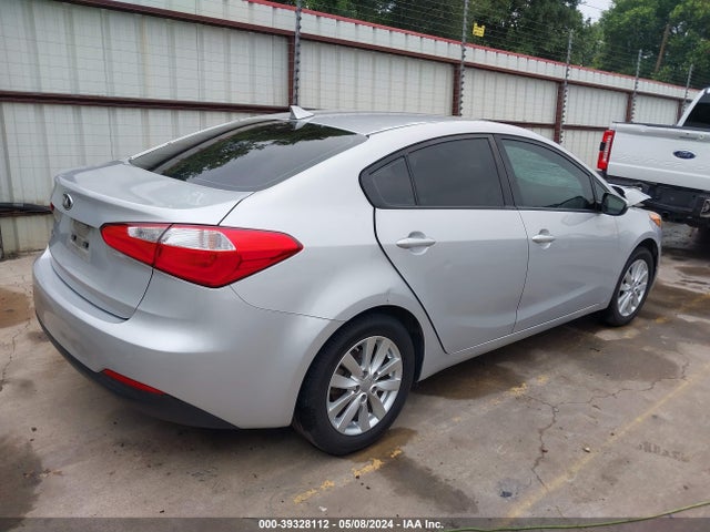 KIA FORTE LX 2016 KNAFX4A65G5604945 Image 4