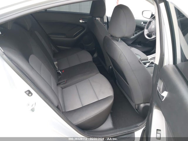 KIA FORTE LX 2016 KNAFX4A65G5604945 Image 8
