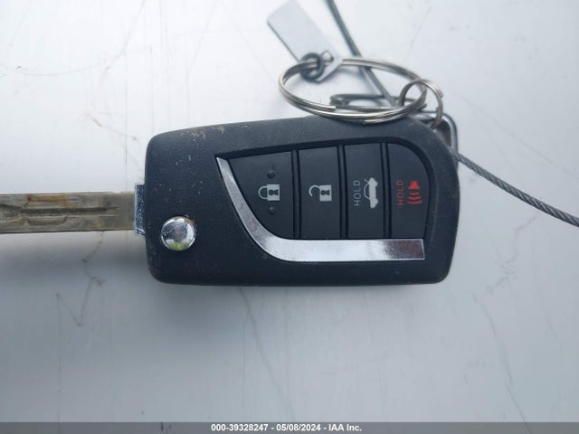 Toyota COROLLA LE 2021 JTDEPMAE7MJ145264 Image 11