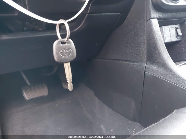 Toyota COROLLA L 2016 5YFBURHE6GP513657 Image 11