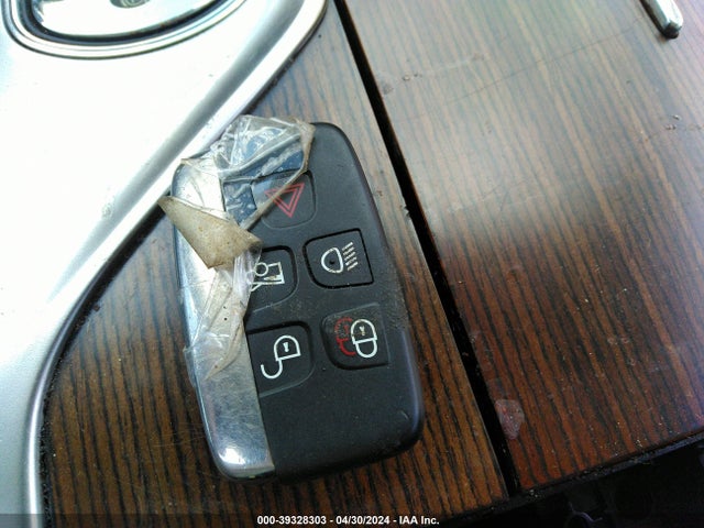 2013 JAGUAR XF SAJWJ0EF0D8S79964 Photo 10