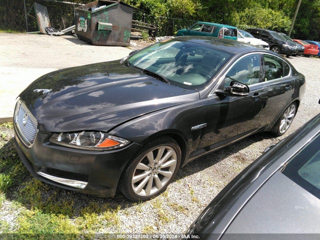 2013 JAGUAR XF SAJWJ0EF0D8S79964 Photo 1