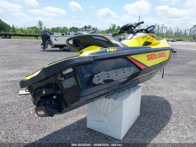 2015 SEADOO SEADOO YDV09166B515      Photo 3