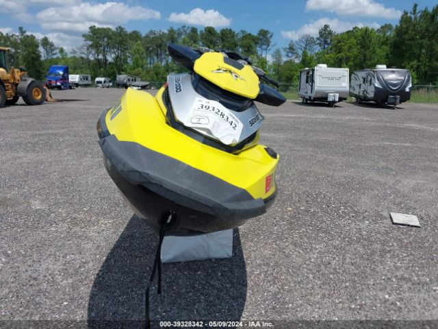 2015 SEADOO SEADOO YDV09166B515      Photo 5