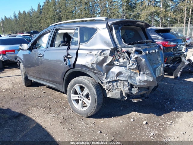 Toyota Rav4 Xle 2015 JTMRFREV4FJ045735 Image 3