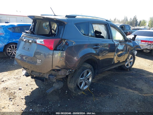 Toyota Rav4 Xle 2015 JTMRFREV4FJ045735 Image 4