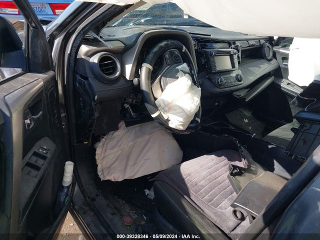 Toyota Rav4 Xle 2015 JTMRFREV4FJ045735 Image 5