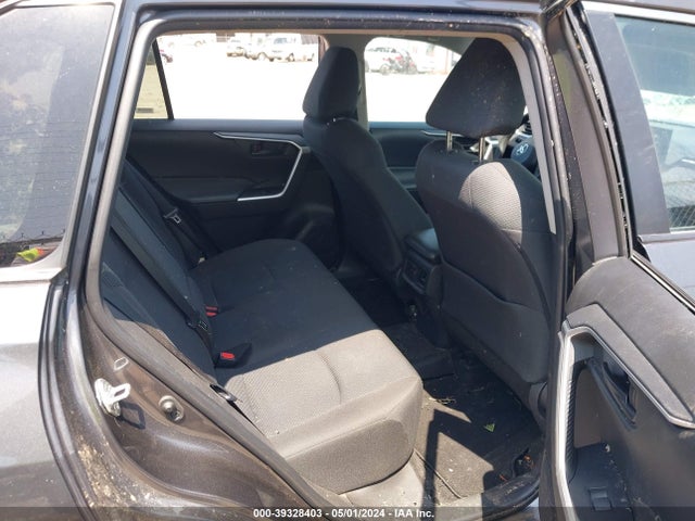 Toyota RAV4 LE 2022 2T3H1RFV8NC191985 Image 8