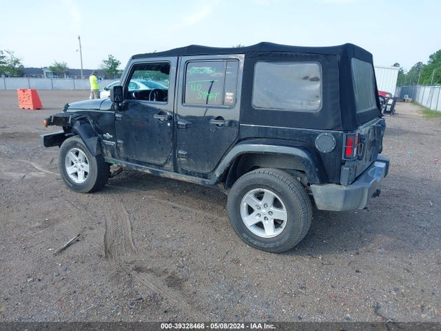 1C4BJWDG9EL234689 Jeep Wrangler Unlimited Freedom Edition