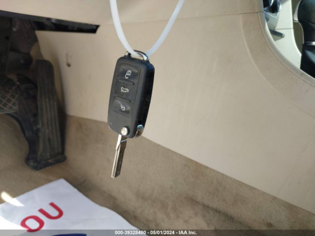 1VWBS7A34EC117796 Volkswagen Passat 1.8t Se