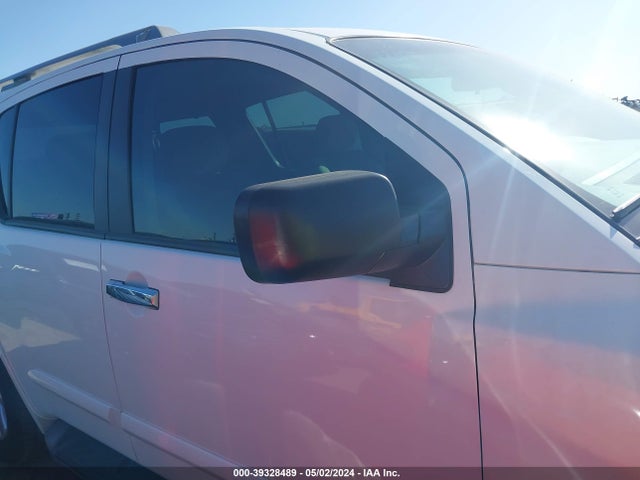 Nissan ARMADA SV 2015 5N1BA0NDXFN622629 Image 13