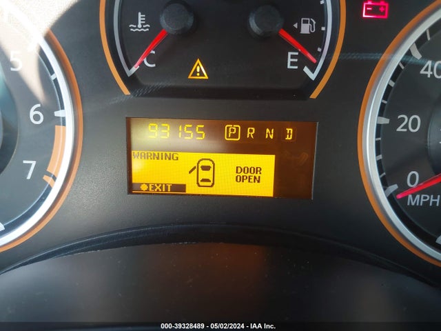 Nissan ARMADA SV 2015 5N1BA0NDXFN622629 Image 15