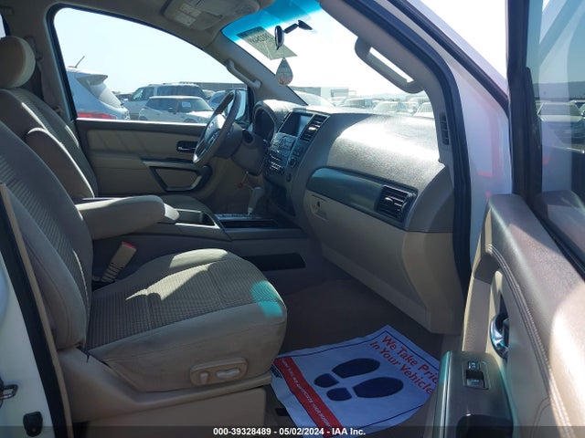 Nissan ARMADA SV 2015 5N1BA0NDXFN622629 Image 5