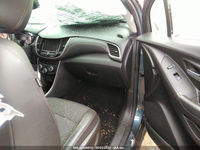 Chevrolet Trax Awd Lt 2022 KL7CJPSM8NB528364 Image 5