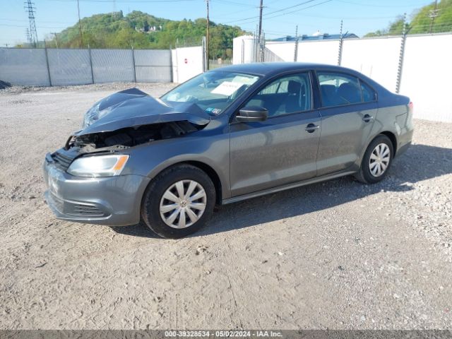 3VW2K7AJXEM353673 Volkswagen Jetta 2.0l S
