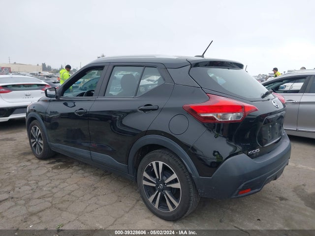 Nissan KICKS SV 2019 3N1CP5CU4KL540433 Image 3