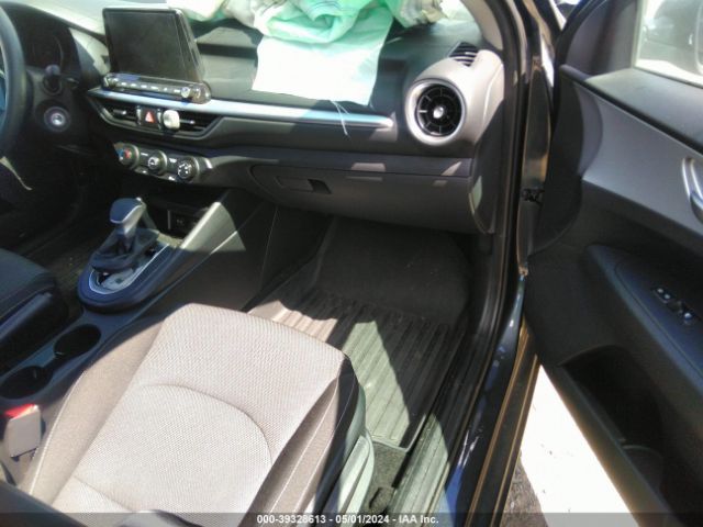 3KPF24AD3RE723729 KIA Forte Lxs