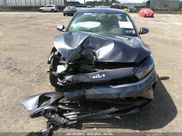 3KPF24AD3RE723729 KIA Forte Lxs