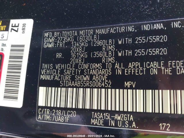 Toyota Grand Highlander Limited 2024 5TDAAAB55RS006452 Image 9