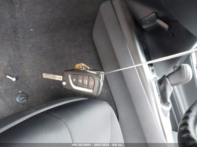 Toyota CAMRY LE 2022 4T1C11AK8NU014062 Image 11