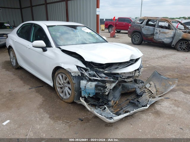 Toyota CAMRY LE 2022 4T1C11AK8NU014062 Image 6