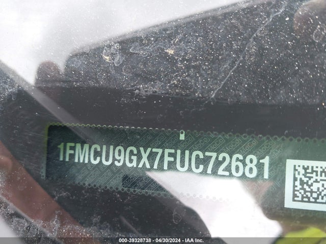 Продаж на аукціоні авто 2015 Ford Escape Se, vin: 1FMCU9GX7FUC72681, номер лоту: 39328738