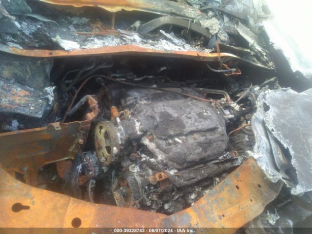 5FNYF4H2XFB015789 Honda PILOT LX