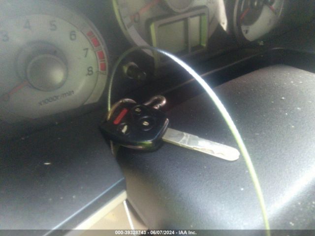5FNYF4H2XFB015789 Honda PILOT LX