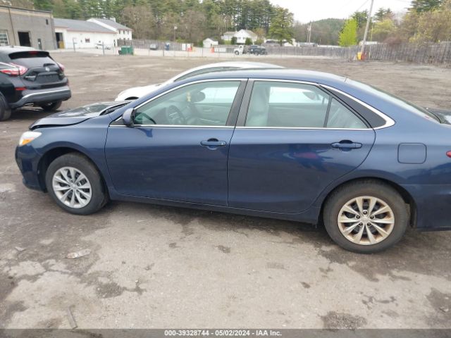 4T4BF1FK5FR514063 Toyota CAMRY LE
