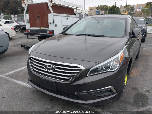 Hyundai SONATA SE 2015 5NPE24AF6FH230907 Image 6