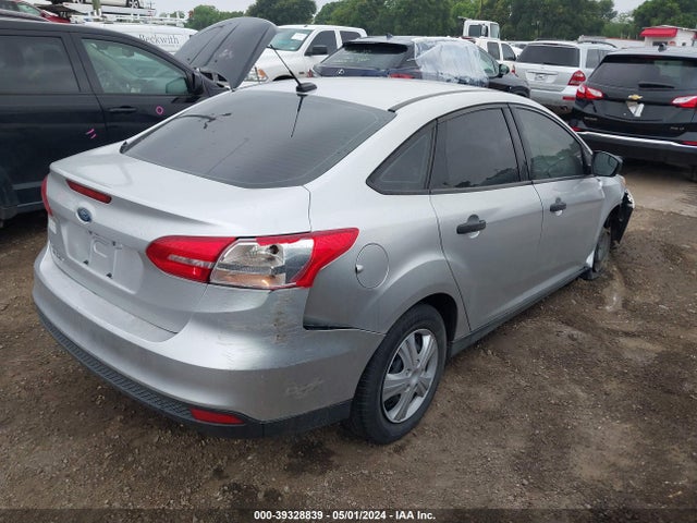 Ford FOCUS S 2017 1FADP3E26HL342299 Image 4
