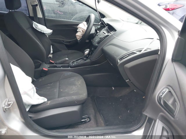 Ford FOCUS S 2017 1FADP3E26HL342299 Image 5